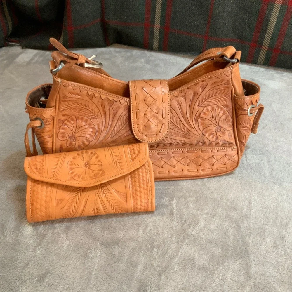 American West Hand Tooled Leather Bag and Wallet Set Tan Floral Cottagecore